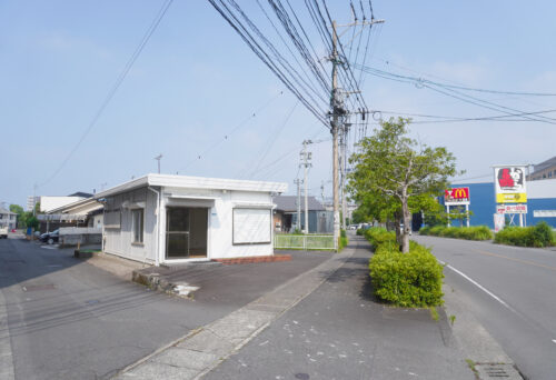 霧島市国分中央５丁目 賃貸テナント 12万円/月額 12.25坪 駐車５～６台可