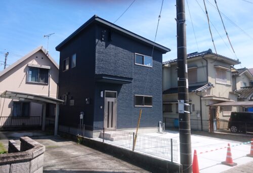 霧島市国分広瀬２丁目 貸家 新築 ３LDK